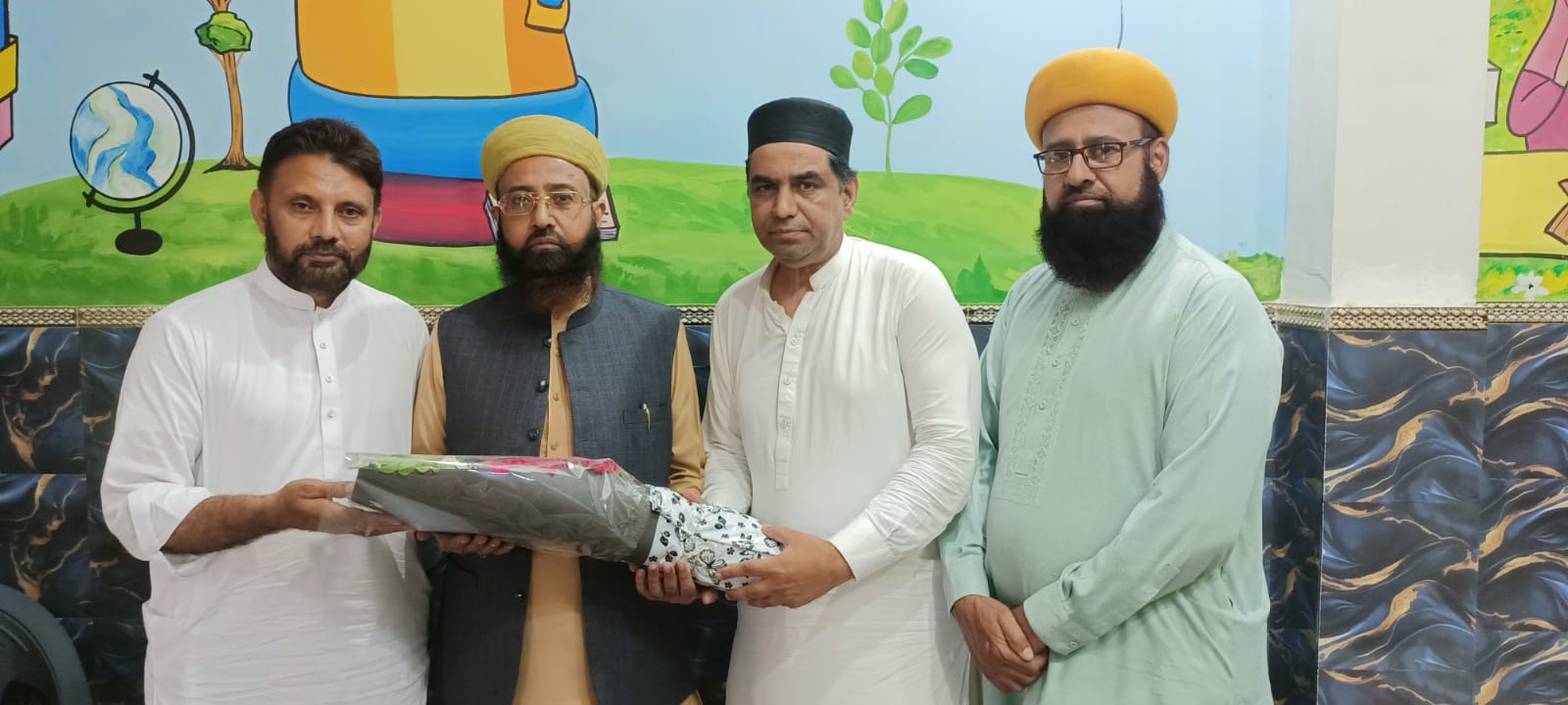 مبلغ یورپ مفتی اختر علی کا ریان اسلامک سنٹر قصور کا دورہ