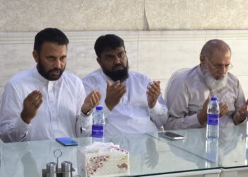 عید میلاد النبی: محمد غوث ریسٹورنٹ شارجہ میں قرآن خوانی، مفت کھانے کا خصوصی اہتمام