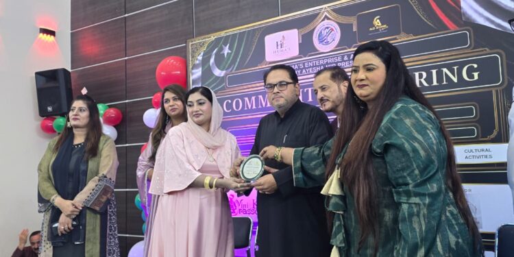 شارجہ:ہما خان کی ہما انٹرپرائزز کی جانب سے رنگا رنگ کمیونٹی نمائش کا انعقاد