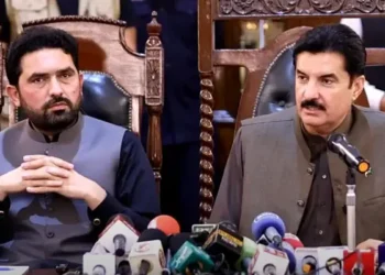 حکومت کا لانگ مارچ کی تحریک واپس نہ لینے پر گورنر راج نافذ کرنے کا فیصلہ