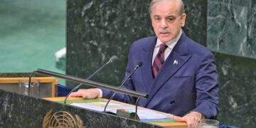 حرمین شریفین پر حملہ ریڈ لائن ، پاکستان سعودی عرب کے ساتھ کھڑا ہے: وزیر اعظم