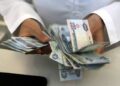 بڑھتی مہنگائی: شارجہ میں سرکاری ملازمین کی کم از کم تنخواہ 15 لاکھ روپے مقرر