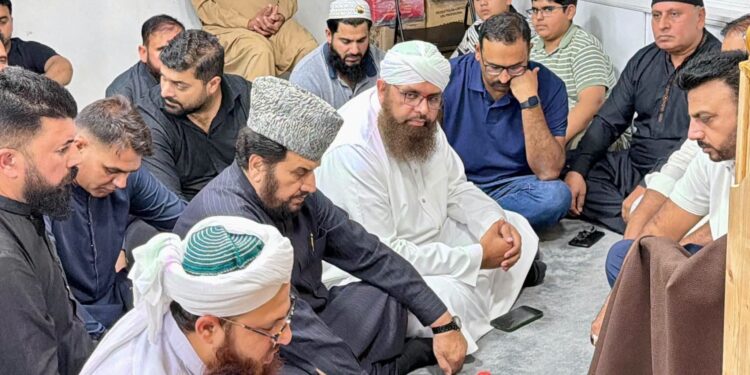 مہر وقاص کے والد کے ایصال ثواب کیلئے دعائیہ محفل، قاری سید صداقت علی کی خصوصی شرکت