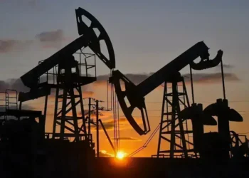 سعودی عرب نے خام تیل کی قیمتوں میں کمی کا اعلان