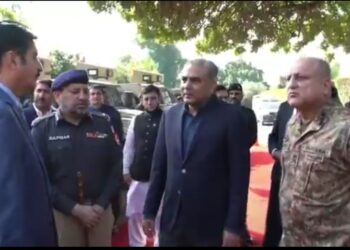 محسن نقوی کا ٹویٹ، کے پی پولیس کو 10 بکتر بند گاڑیاں فراہم