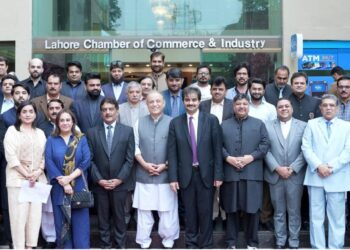 موٹرویز کا جال بچھانے کی تیاری، 3 ہزار ارب روپے کے 66 منصوبے زیرِ غور