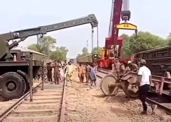 رحمان بابا ٹرین حادثے کے بعد ٹریک بحال