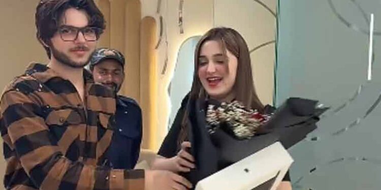 ٹک ٹاکر ندیم نانی والا کی بہن کو پروٹوکول دینا پولیس کو مہنگا پڑ گیا