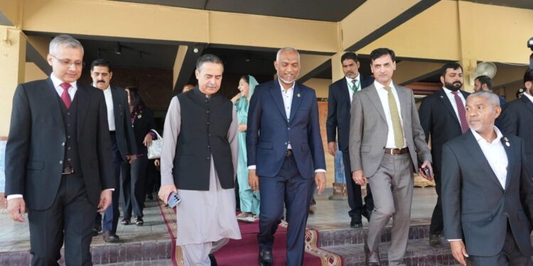 مالدیپ کے صدر اور خاتون اول کی اسلام آباد کے تاریخی و ثقافتی مقامات کی سیر
