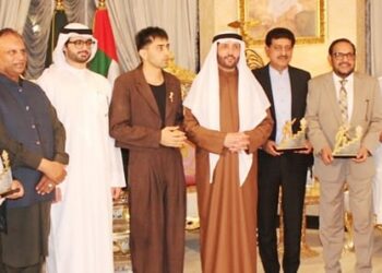 اماراتی شخصیت سہیل الزرعونی کا پاکستانیوں کو خراج تحسین، 12 افراد کو اعزازات سے نواز دیا