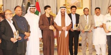 اماراتی شخصیت سہیل الزرعونی کا پاکستانیوں کو خراج تحسین، 12 افراد کو اعزازات سے نواز دیا
