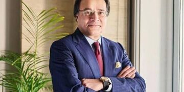 وزیر خزانہ محمد اورنگزیب بنکاک روانہ، عالمی مالیاتی اداروں اور سرمایہ کاروں سے 60 سے زائد ملاقاتیں طے