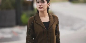 سحر ہاشمی کی پروڈیوسرز کے رویے پر تنقید، فنکاروں کے معاوضوں میں تاخیر کا معاملہ اٹھا دیا